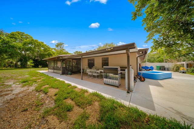 6008 Roland Court, Fort Pierce, FL 34951