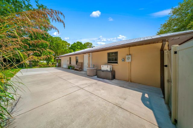 6008 Roland Court, Fort Pierce, FL 34951