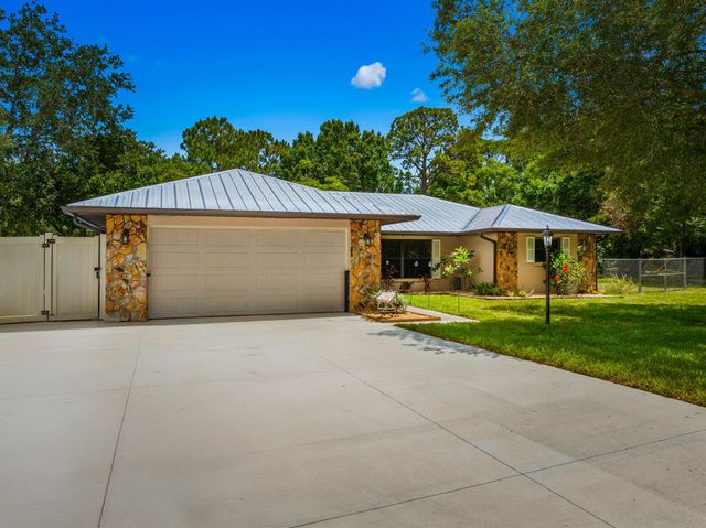 6008 Roland Court, Fort Pierce, FL 34951