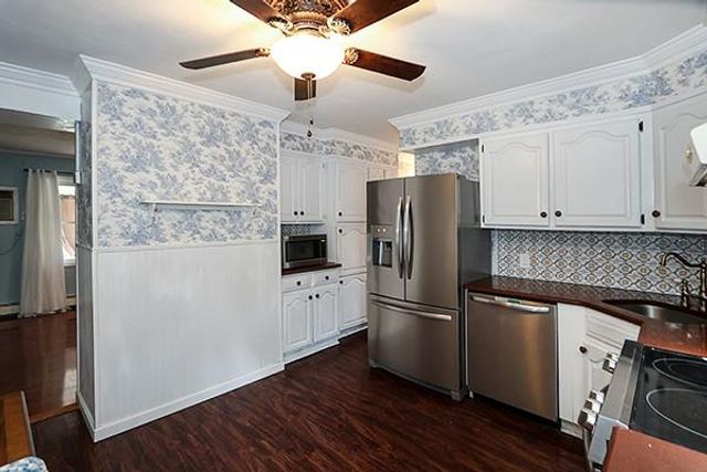 56 Horn Lane, Levittown, NY 11756
