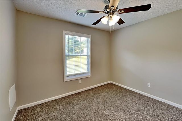 705 Beranda Circle, Douglasville, GA 30134