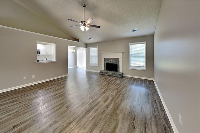 705 Beranda Circle, Douglasville, GA 30134