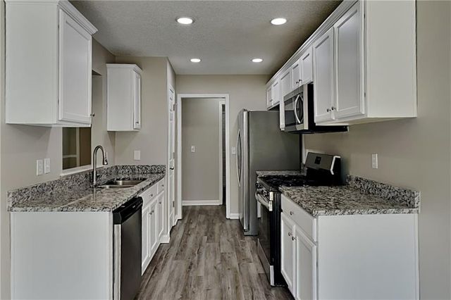 705 Beranda Circle, Douglasville, GA 30134