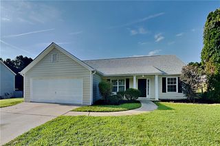 705 Beranda Circle, Douglasville, GA 30134