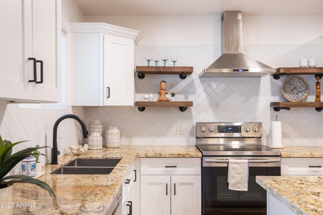 1407 E Windsor Avenue, Phoenix, AZ 85006