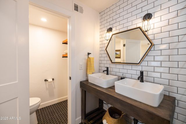 1407 E Windsor Avenue, Phoenix, AZ 85006