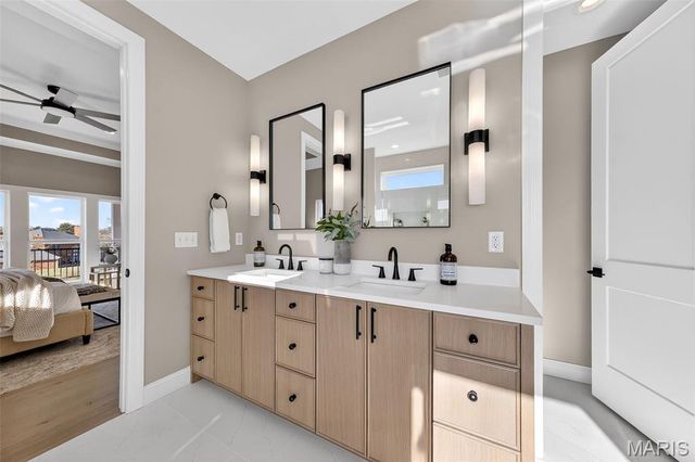 11924 Santino Court, Creve Coeur, MO 63141