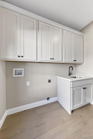 11924 Santino Court, Creve Coeur, MO 63141