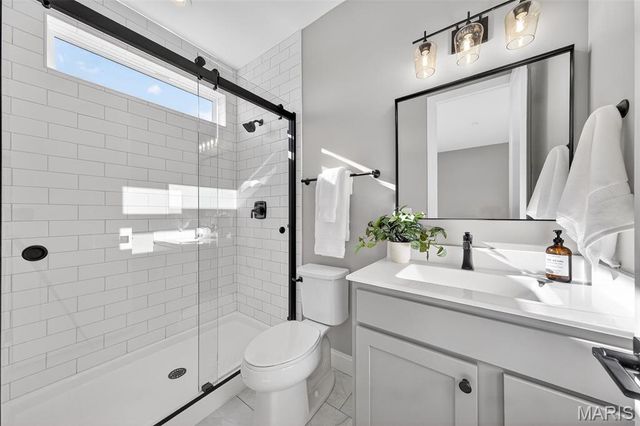 11924 Santino Court, Creve Coeur, MO 63141