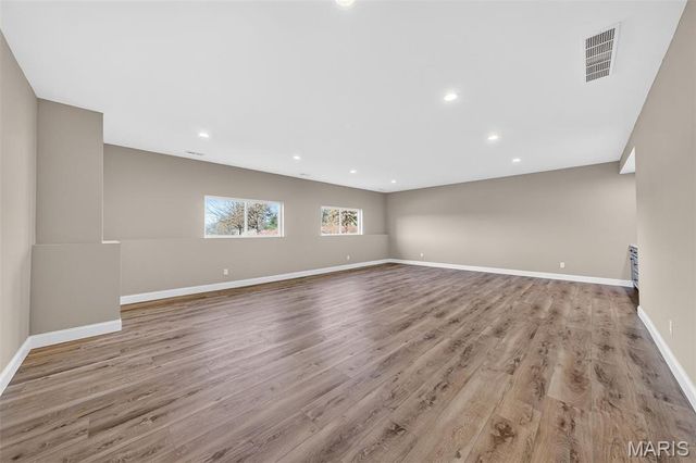 11924 Santino Court, Creve Coeur, MO 63141