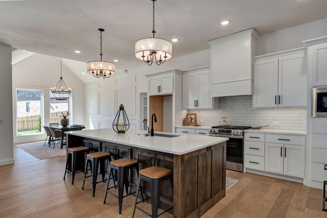 2045 N Silver Charm Avenue, Springfield, MO 65802