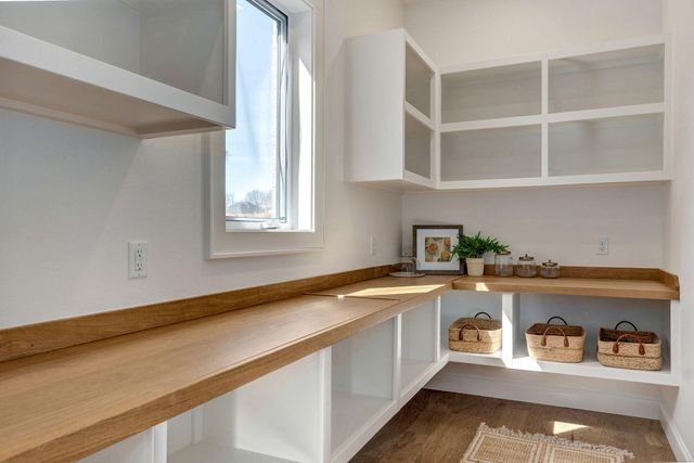 2045 N Silver Charm Avenue, Springfield, MO 65802