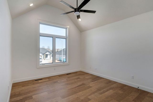 2045 N Silver Charm Avenue, Springfield, MO 65802