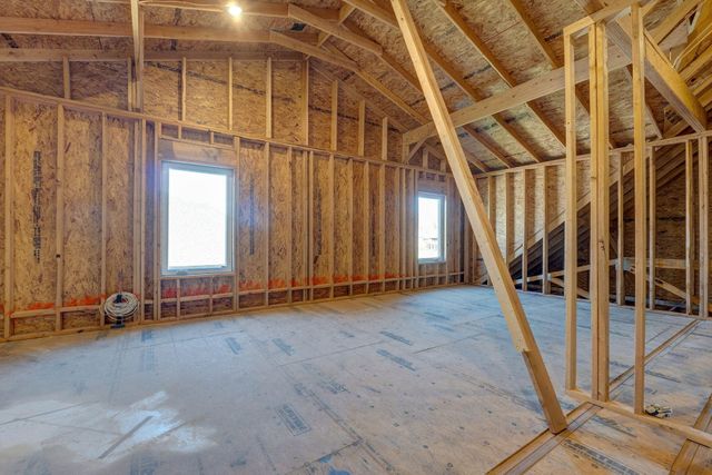 2045 N Silver Charm Avenue, Springfield, MO 65802