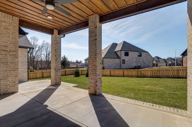 2045 N Silver Charm Avenue, Springfield, MO 65802