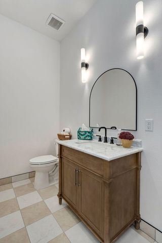 2045 N Silver Charm Avenue, Springfield, MO 65802