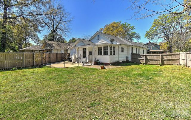 704 S Chester Street, Gastonia, NC 28052