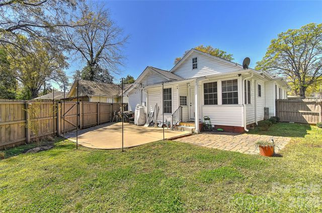 704 S Chester Street, Gastonia, NC 28052