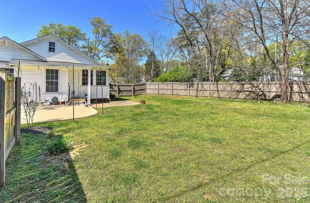 704 S Chester Street, Gastonia, NC 28052