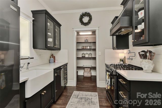 704 S Chester Street, Gastonia, NC 28052