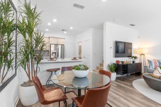 5301 E Commerce Way #74102, Sacramento, CA 95835