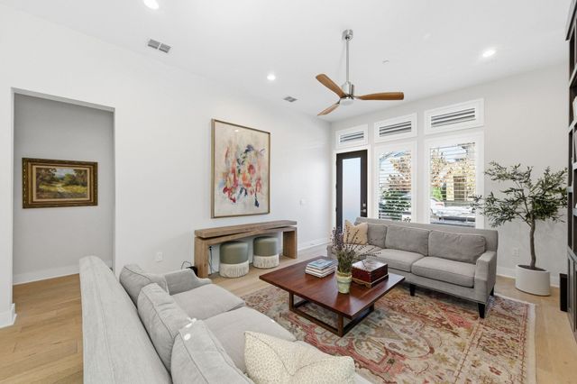 4209 Elevator DR, Austin, TX 78731