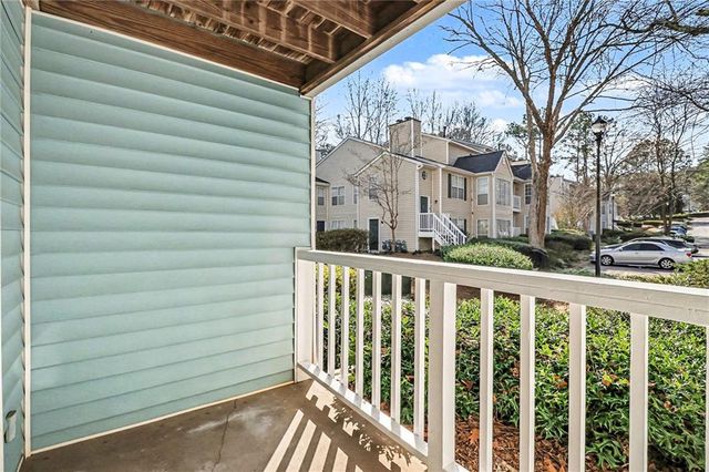 706 Glenleaf Drive, Peachtree Corners, GA 30092