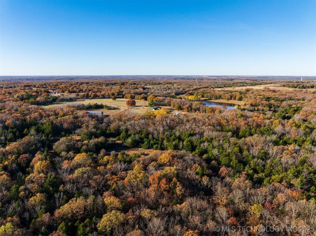 2 E 5800 Road, Jennings, OK 74081