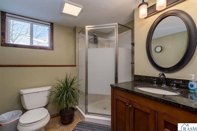 2712 E Main Street, Mankato, MN 56001