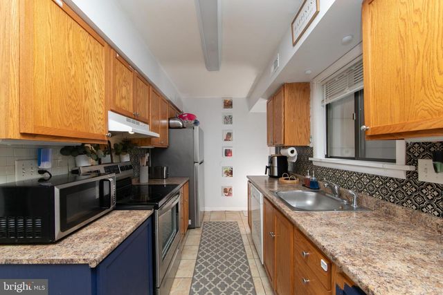 9 MULBERRY CT, Lumberton, NJ 08048