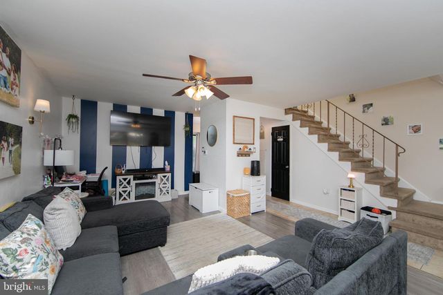 9 MULBERRY CT, Lumberton, NJ 08048