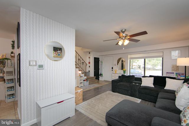 9 MULBERRY CT, Lumberton, NJ 08048