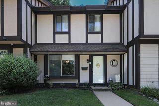9 MULBERRY CT, Lumberton, NJ 08048