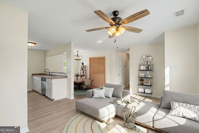 9012 Whispering Pines Boulevard, Statesboro, GA 30458