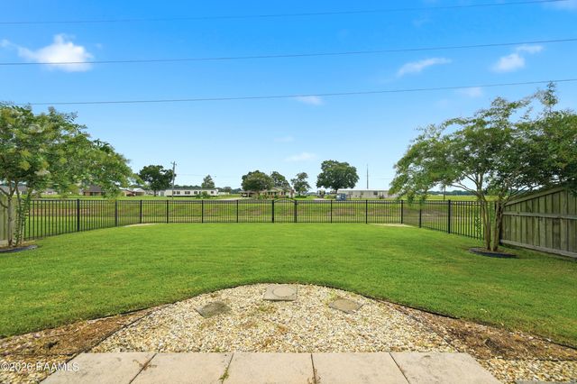 105 Eagle Lake Drive, Duson, LA 70529