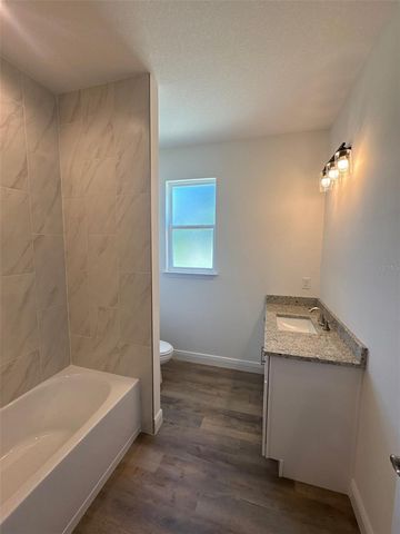 519 ELLIE COURT, Apopka, FL 32712