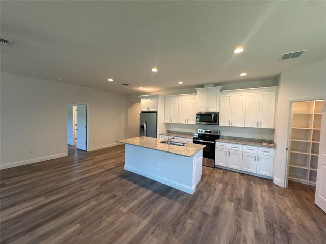 519 ELLIE COURT, Apopka, FL 32712