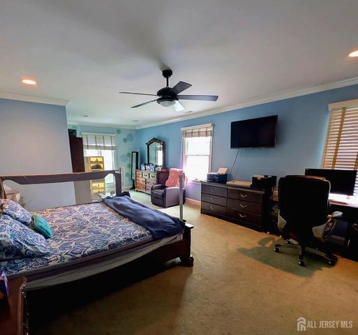9 April Drive, South Brunswick, NJ 08810