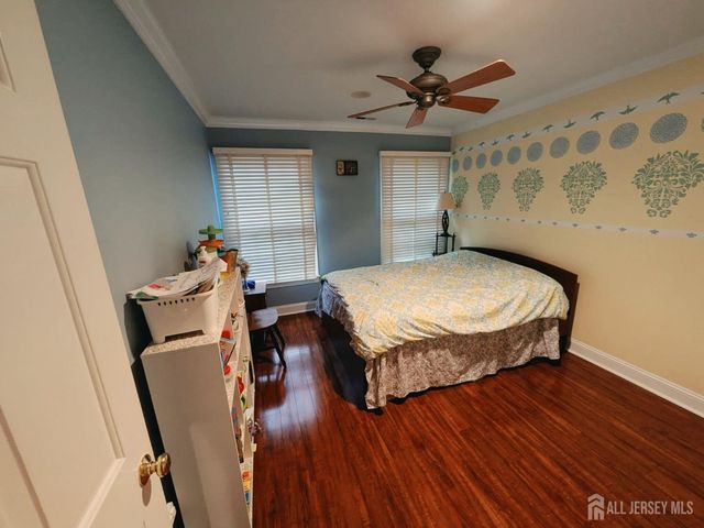 9 April Drive, South Brunswick, NJ 08810
