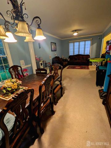 9 April Drive, South Brunswick, NJ 08810