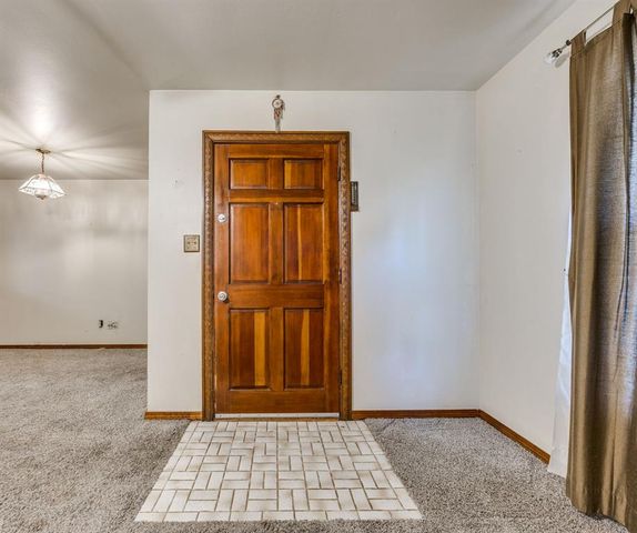 628 E Bouse Drive, Midwest City, OK 73110