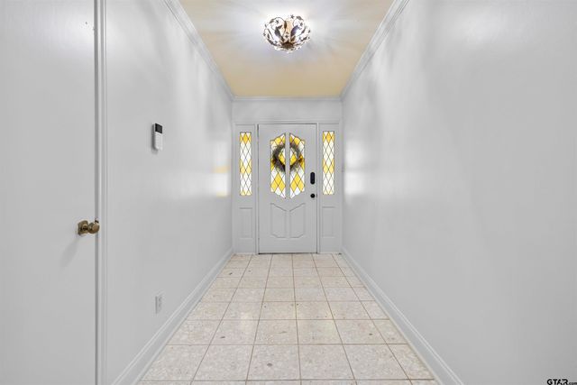 1723 Kensington Dr., Tyler, TX 75703