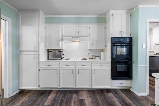 1723 Kensington Dr., Tyler, TX 75703
