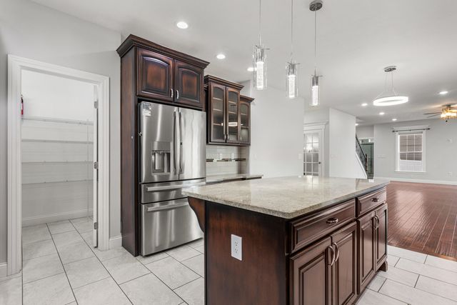 3614 Freedom Boulevard, Champaign, IL 61822