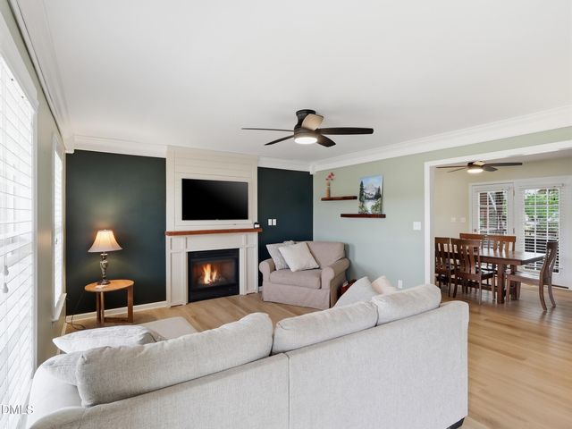 20 Blairwood Drive, Fuquay Varina, NC 27526