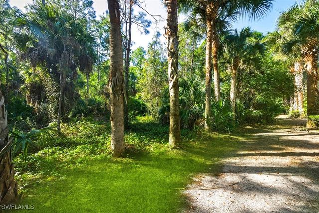 1732 Tarpon Bay DR S 101, Naples, FL 34119