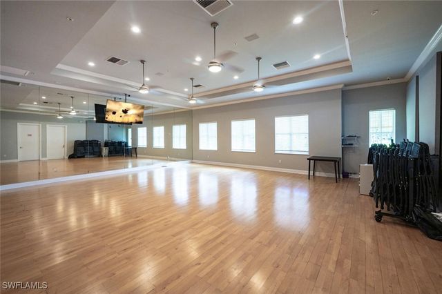 1732 Tarpon Bay DR S 101, Naples, FL 34119