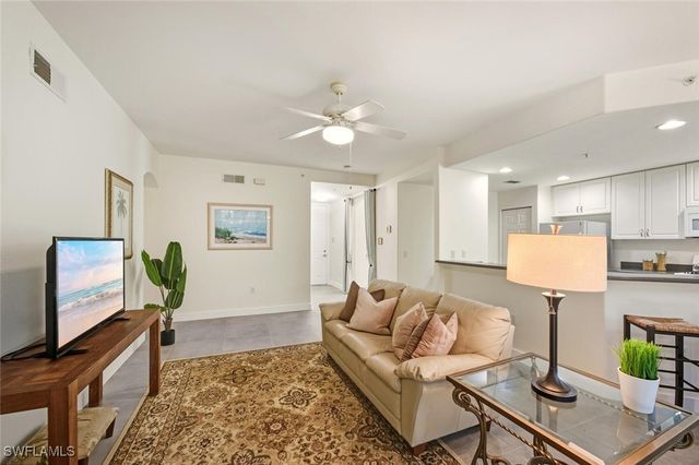 1732 Tarpon Bay DR S 101, Naples, FL 34119