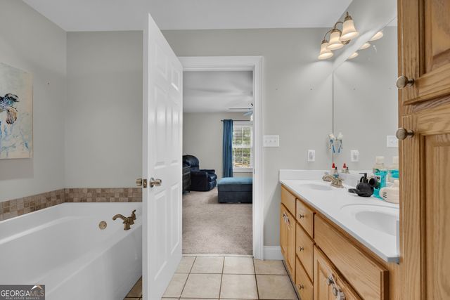 211 Normandy Trail, Lavonia, GA 30553