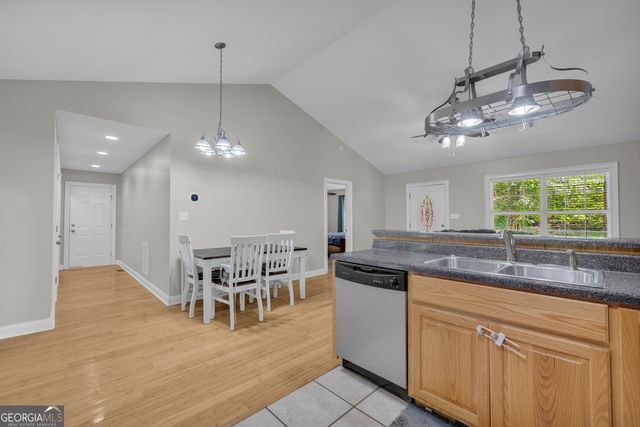 211 Normandy Trail, Lavonia, GA 30553